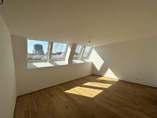 20250820_133332388_i