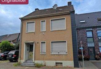 Vordergebäude Ansicht aus Süd-Osten