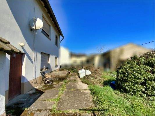 Hoffläche hinter dem Haus