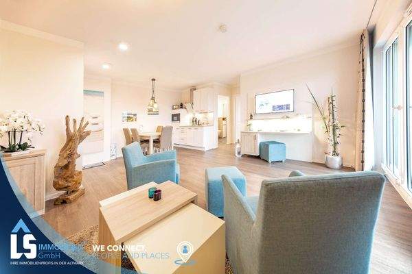 Wohnzimmer mit Essbereich 