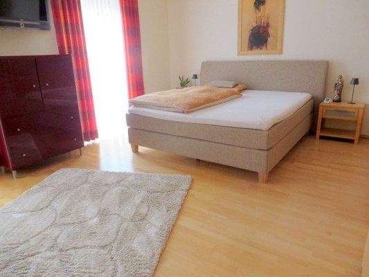 ein weiteres Zimmer im OG