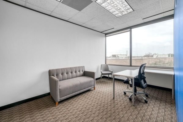 Regus Wilcrest (3657) Houston USA Office - 2500 Wi