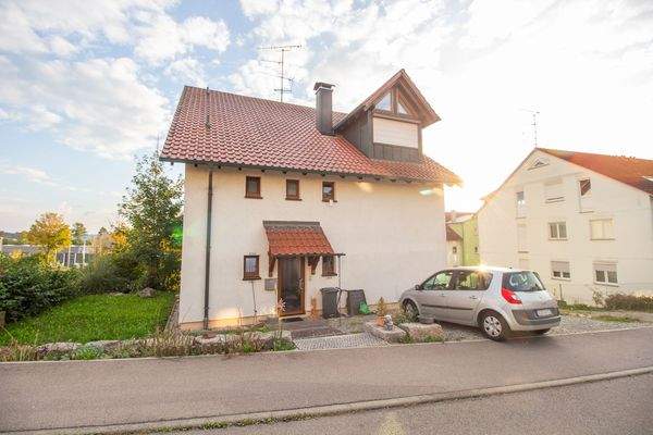 3-Familienhaus_Ostrach-02