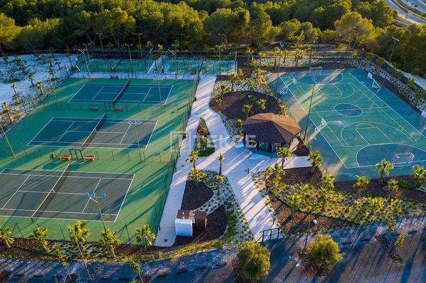 Luxury Detached Villas with Private Pools in Las Colinas Orihuela