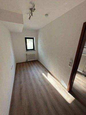 kleines Zimmer 1.jpg