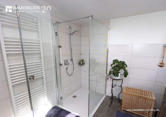  ZFH2552 • Duschbad im Dachgeschoss