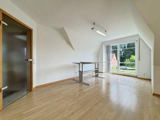 Schlaf-/Wohnzimmer Dachgeschoss