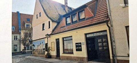 gesamter Komplex-mit Blick zur Breiten Straße