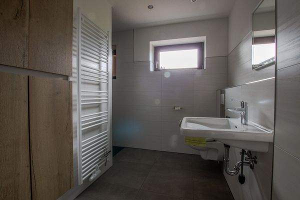 Badezimmer EG