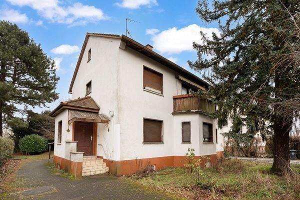 Ansicht Vorderseite Haus