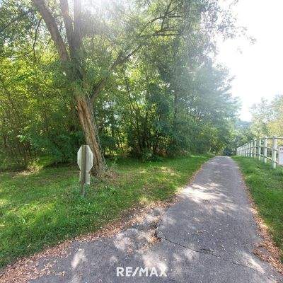 traumhafte Lage direkt neben dem Golfplatz