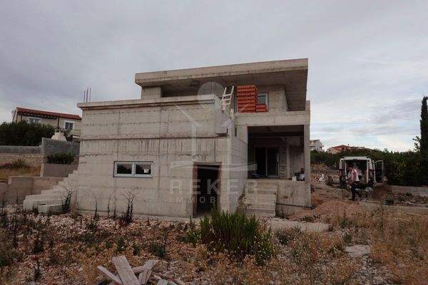 Der Bau läuft auf Hochtouren