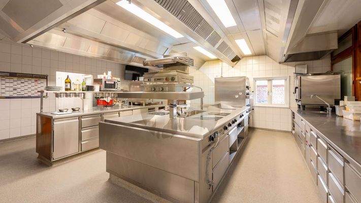 hotel-restaurant-schwarzwald-kueche-wolf-immobilien