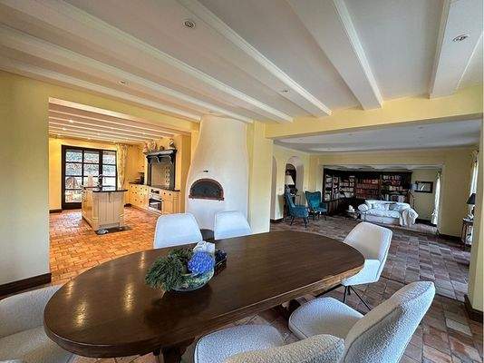 Wohn-/Essbereich mit Küche