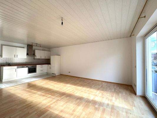 Küche mit Wohn-Esszimmer