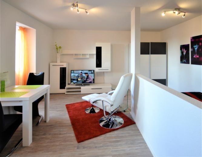 MÃ¶blierte 1-Zimmer-Wohnung, komplett ausgestattet, zentral in Raunheim