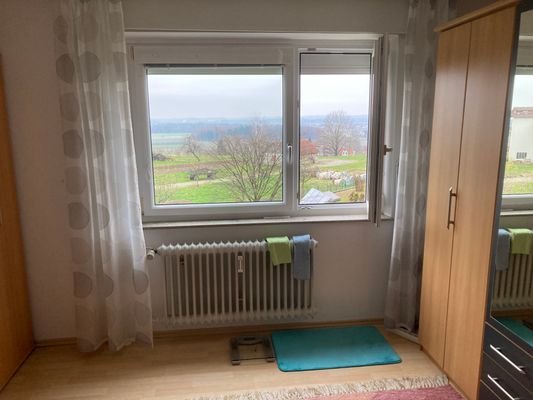... im Schlafzimmer der Ausblick ...