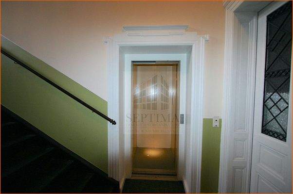 Lift_auf_Etage