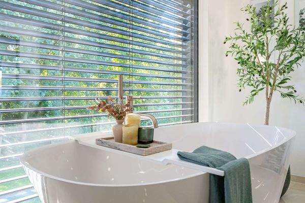 Badewanne freistehend