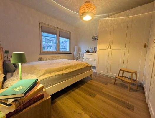 Gemütliches Schlafzimmer mit angenehmer Atmosphäre