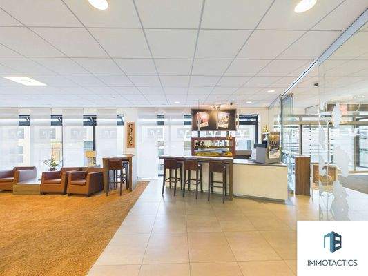 Bankfiliale Haus 4 EG