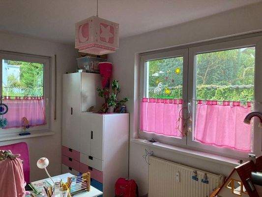 Zweites Schlafzimmer