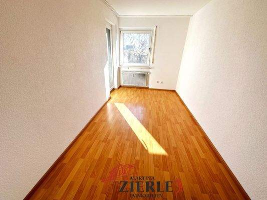 10 Kinderzimmer oder Büro