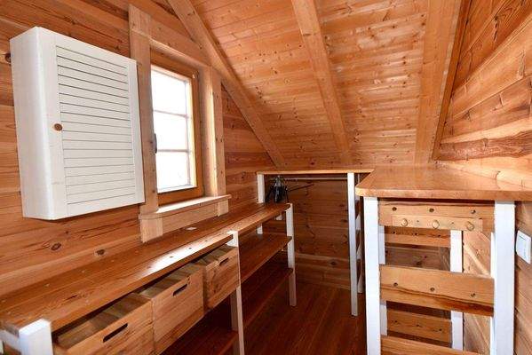 Ankleide zu Schlafen 1