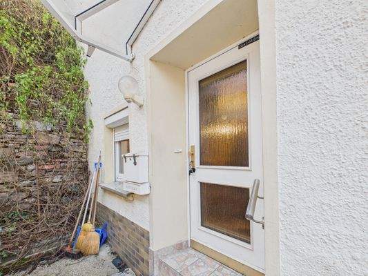 CAM01223G0-PR0174-STILL019