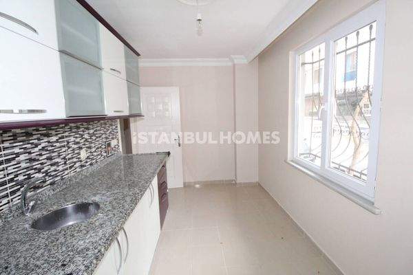 1-Bedroom Flat Near Metrobus in Esenyurt