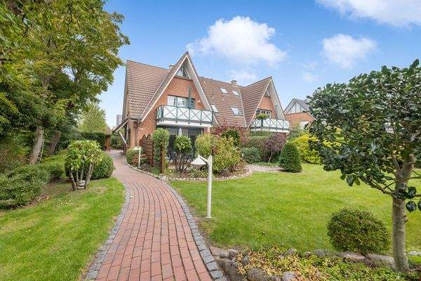 Zugang zur Doppelhaushälfte