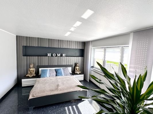 Elternschlafzimmer DG