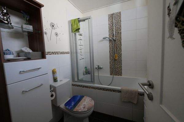 Hinterhaus-Badezimmer