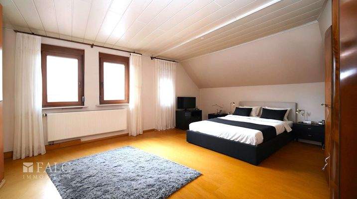 Schlafzimmer DG (Vis.)