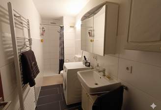 Bad neu, Foto digital optimiert (KI-gestützt)