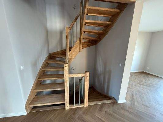 Aufgang ins Obergeschoss