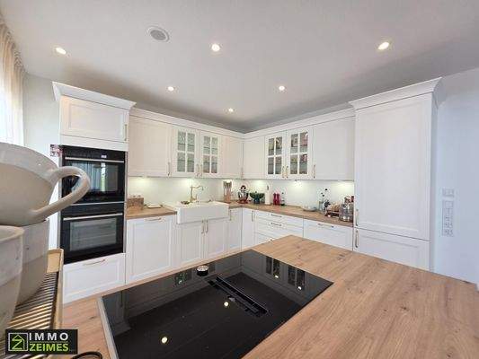 Z_Küche Welschbillig Einfamilienhaus.jpg