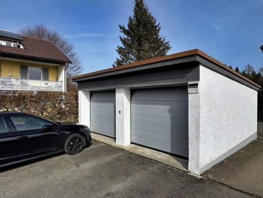 Garagen mit Sektionaltor