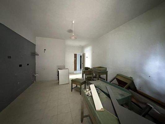 Kreta, Platanes: Hotel in Strandnähe zum Verkauf