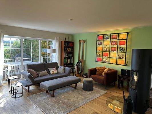 Wohnzimmer mit Kaminofen