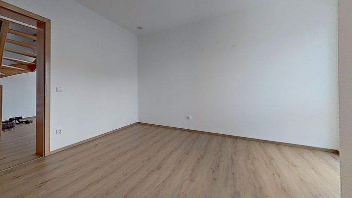 1.OG. Kinder- oder Arbeitszimmer