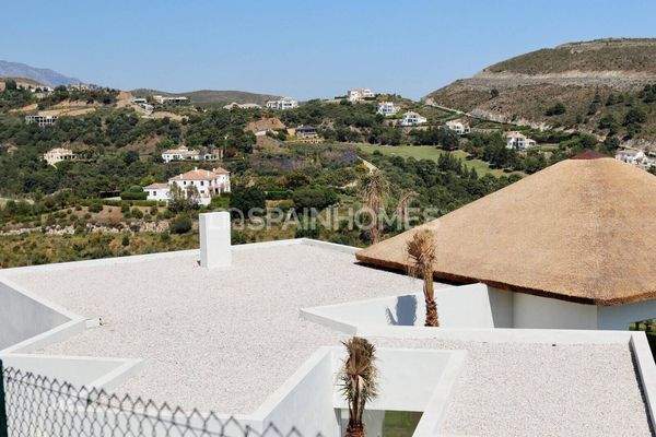 Luxury Apartments within an Exclusive Community in Benahavis