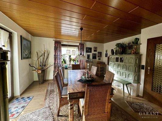 Wohn - und Essbereich