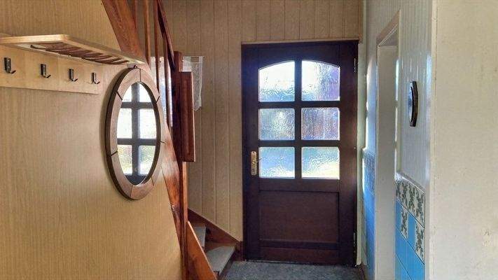 Flur u. Eingangsbereich