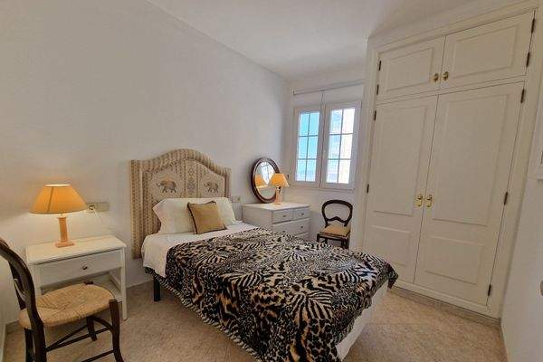 Eines von 2 Schlafzimmern