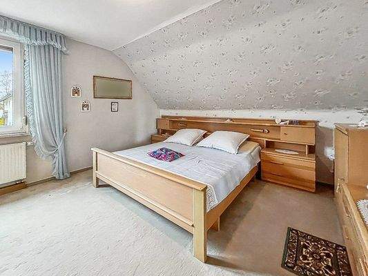 Schlafzimmer Dachgeschoss