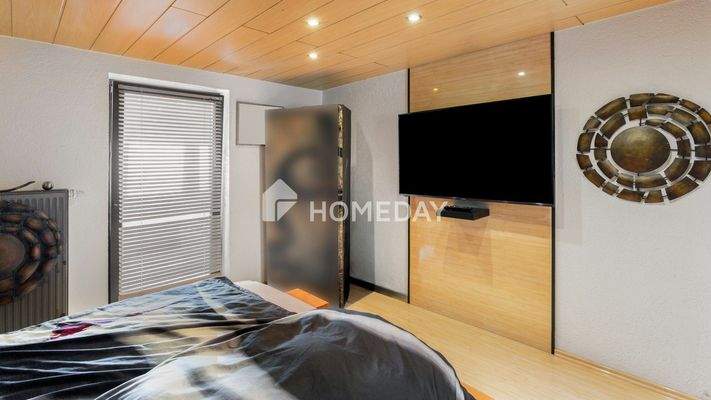 1. OG Schlafzimmer 1