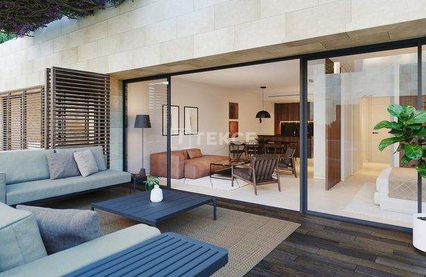 Light-filled Apartments Close to the Beach in Estepona Spain