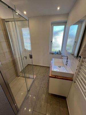 Badezimmer neu renoviert