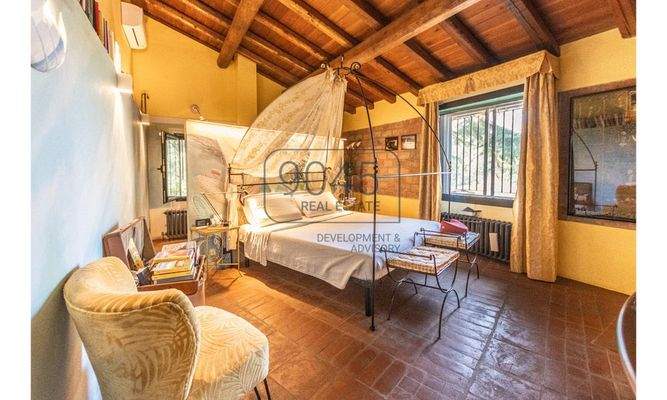 Moderne Villa mit Panoramablick in Castel San Pietro Terme – Emilia-Romagna